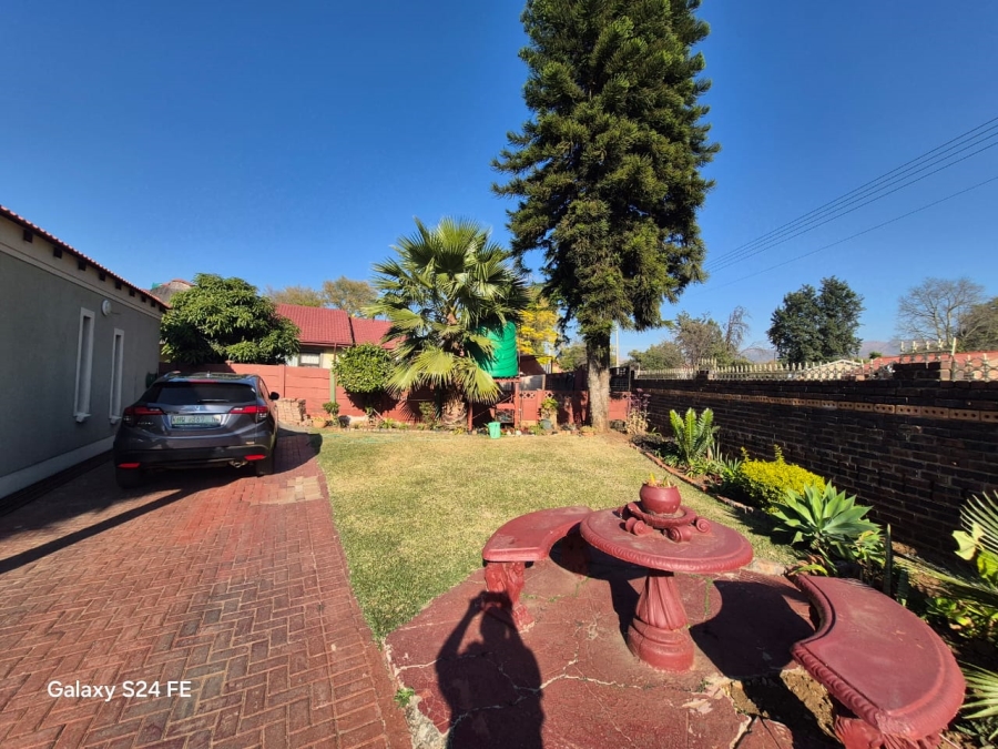 3 Bedroom Property for Sale in Rustenburg North North West